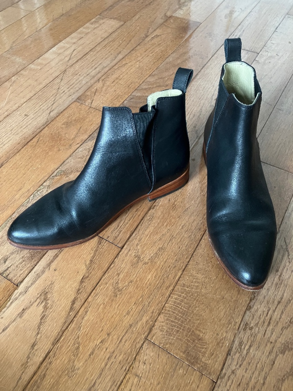Nisolo black leather ankle boots 8